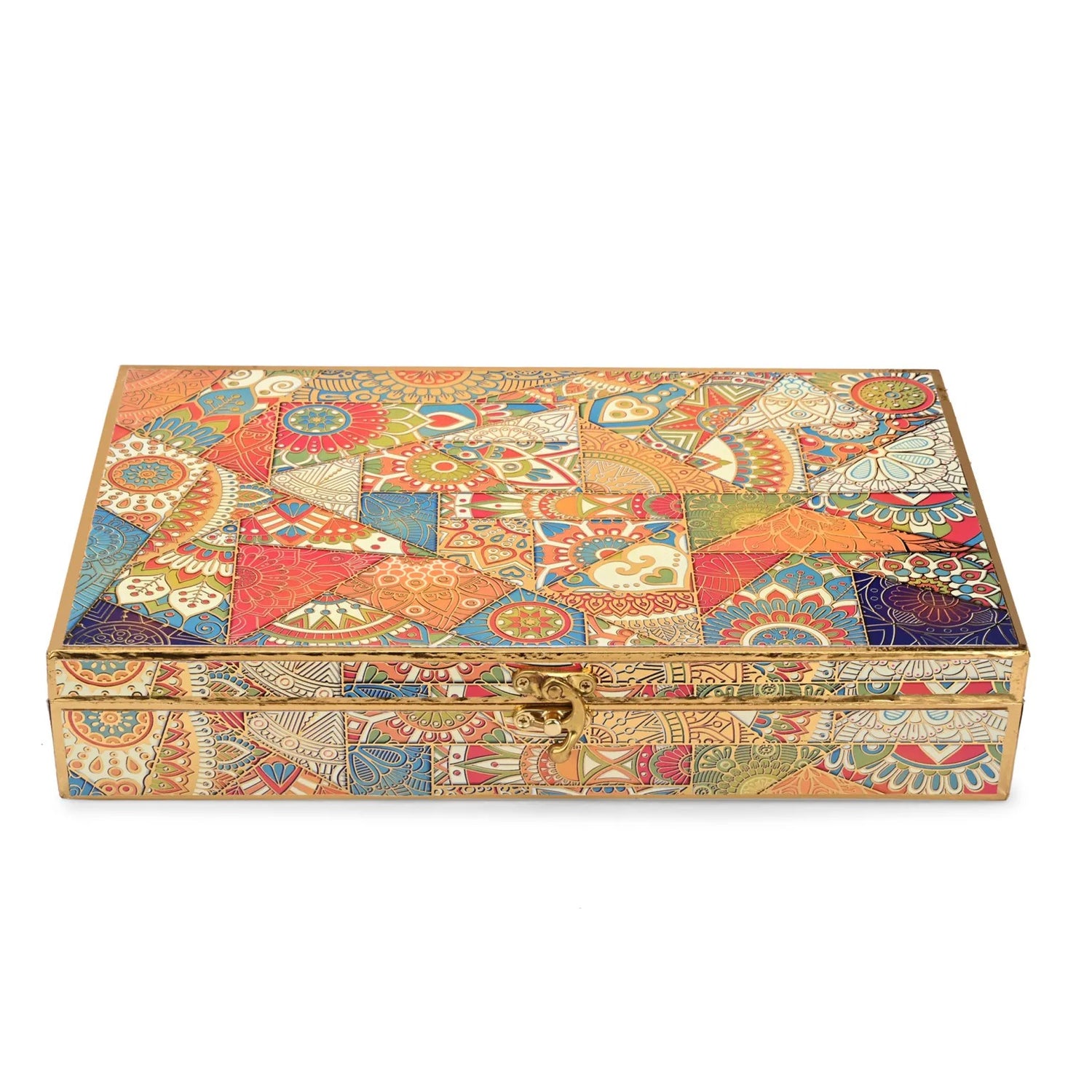 Vintage-style box enough space for 1 kg sweets